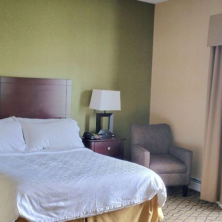 Wingate By Wyndham Kittanning Exterior foto