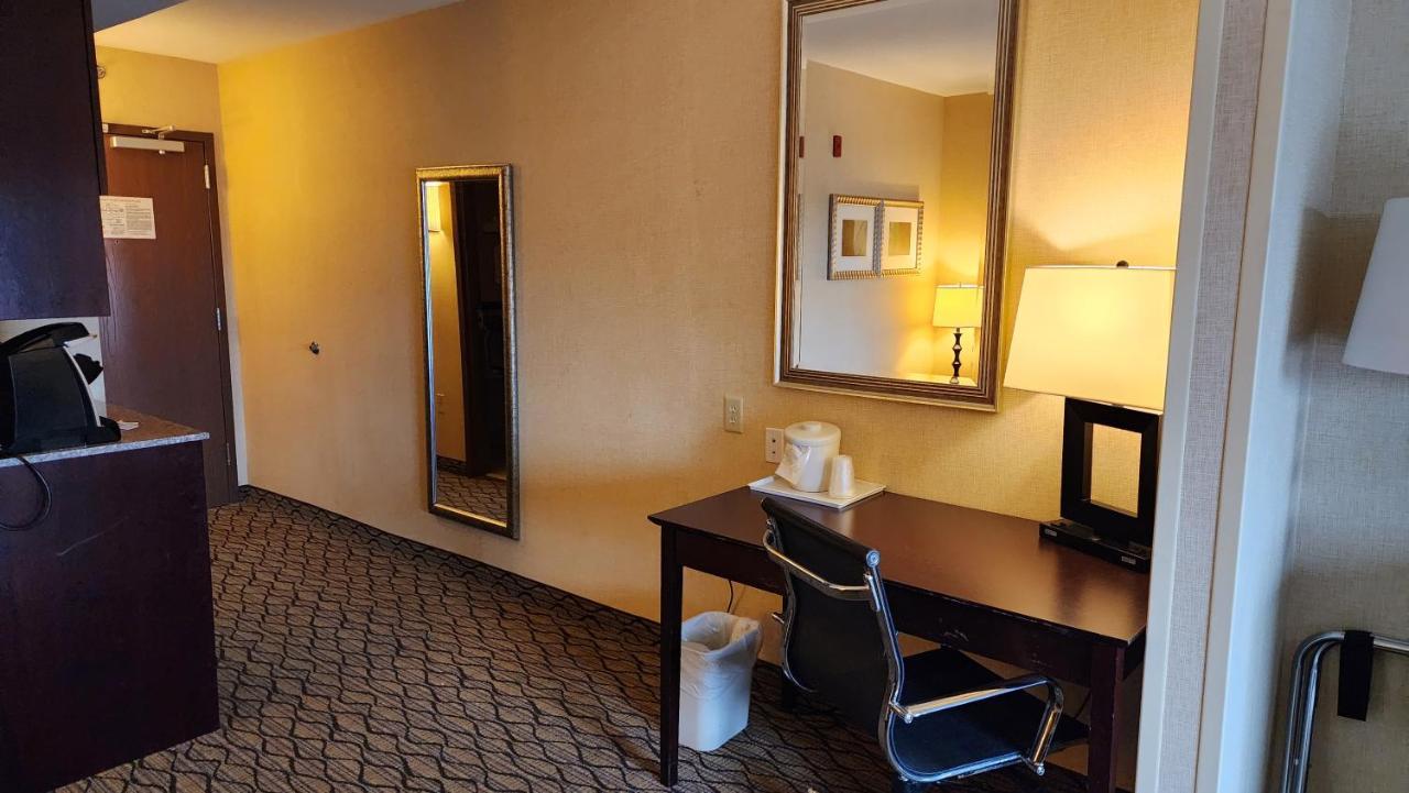 Wingate By Wyndham Kittanning Exterior foto