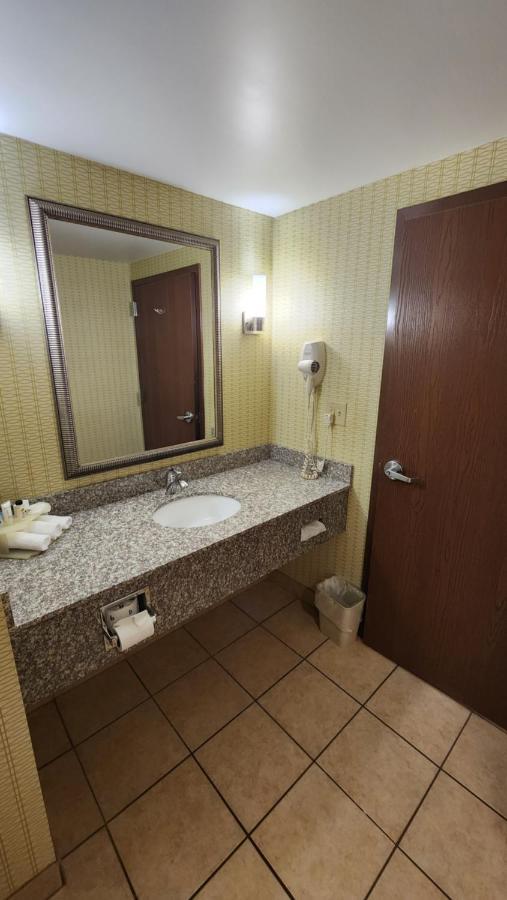 Wingate By Wyndham Kittanning Exterior foto